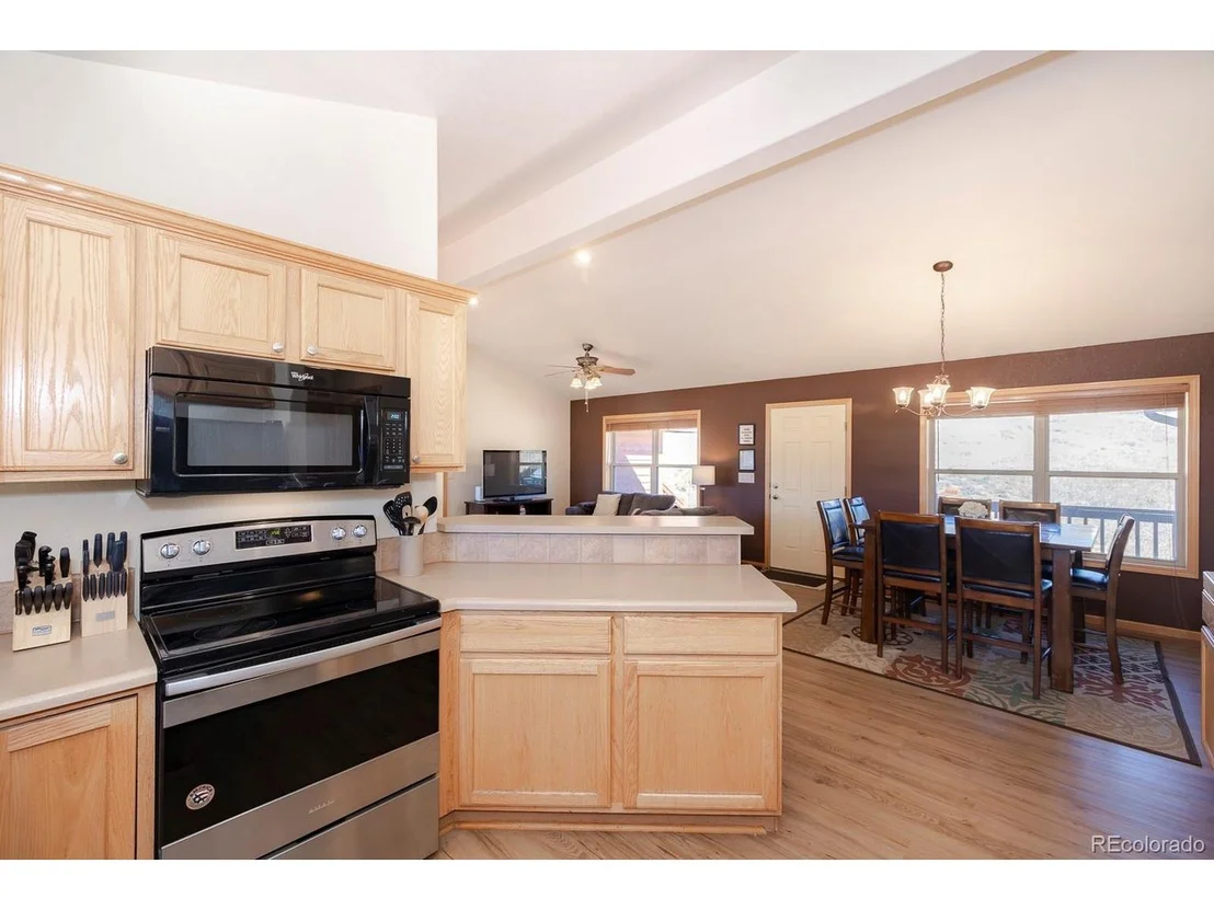Photo of 498 Beaver Dr