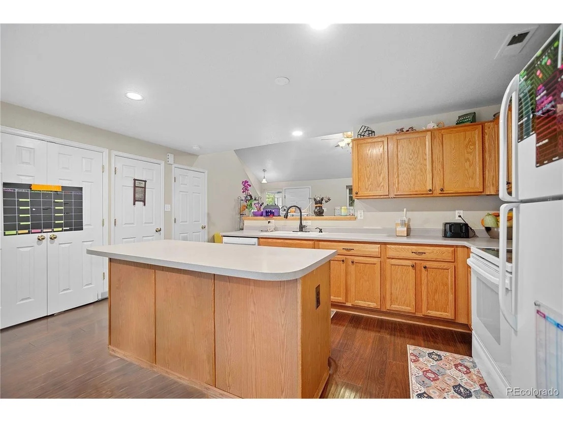 Photo of 6139 Shamrock Cir