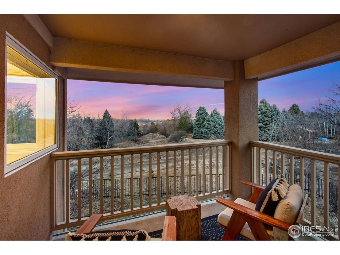 Photo of 378 High Pointe Dr