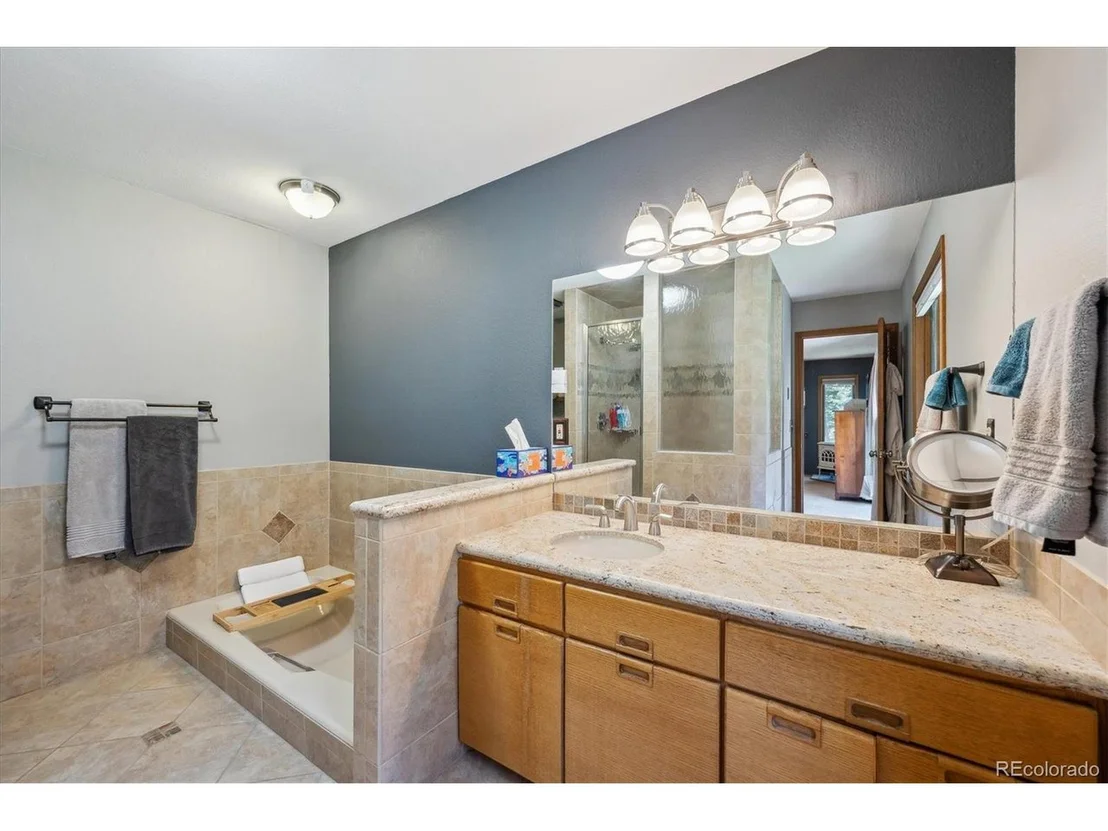 Photo of 25357 Snyder Ave