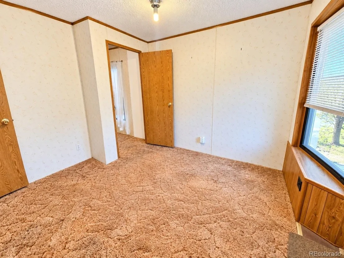 Photo of 33 7th Ave
