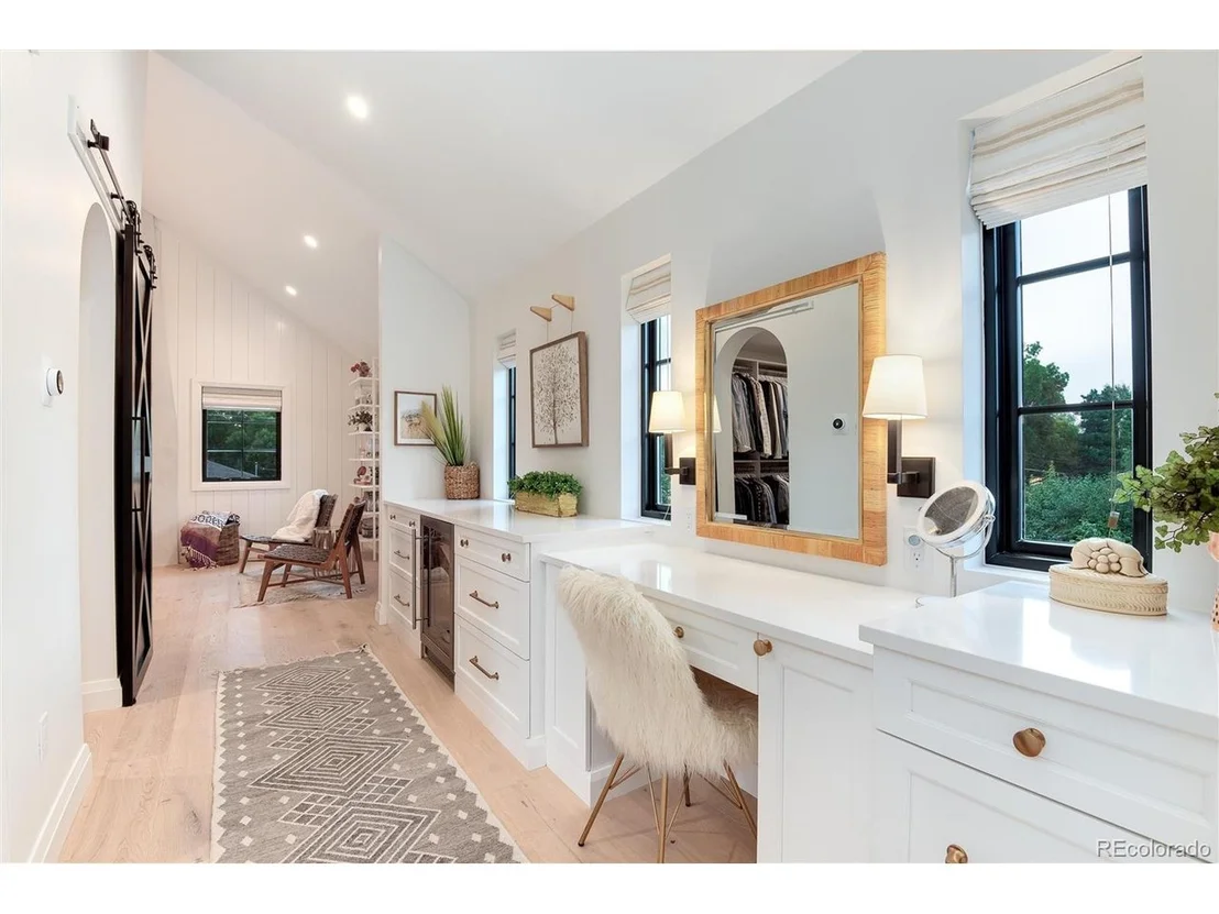 Photo of 655 Jersey St