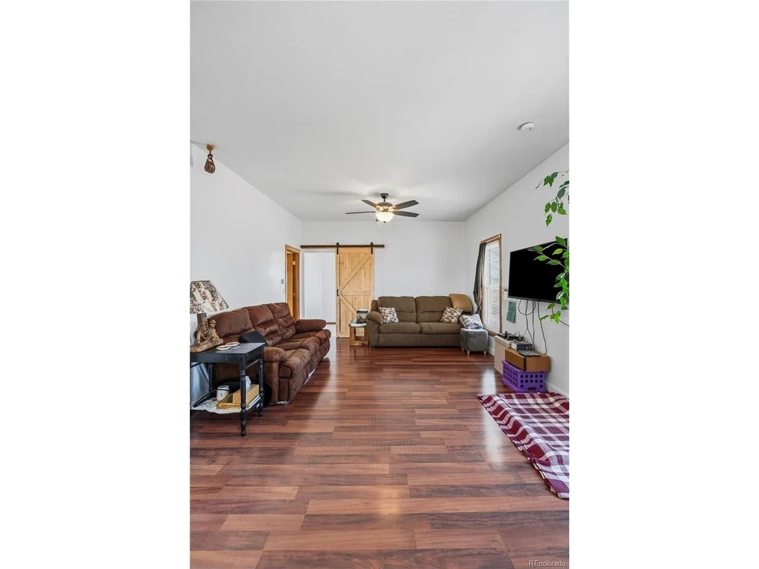 Photo of 40527 County Road 37