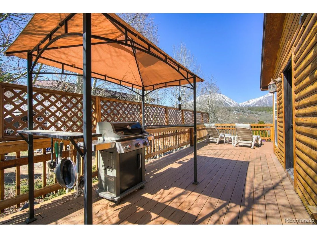 Photo of 379 Hummingbird Cir