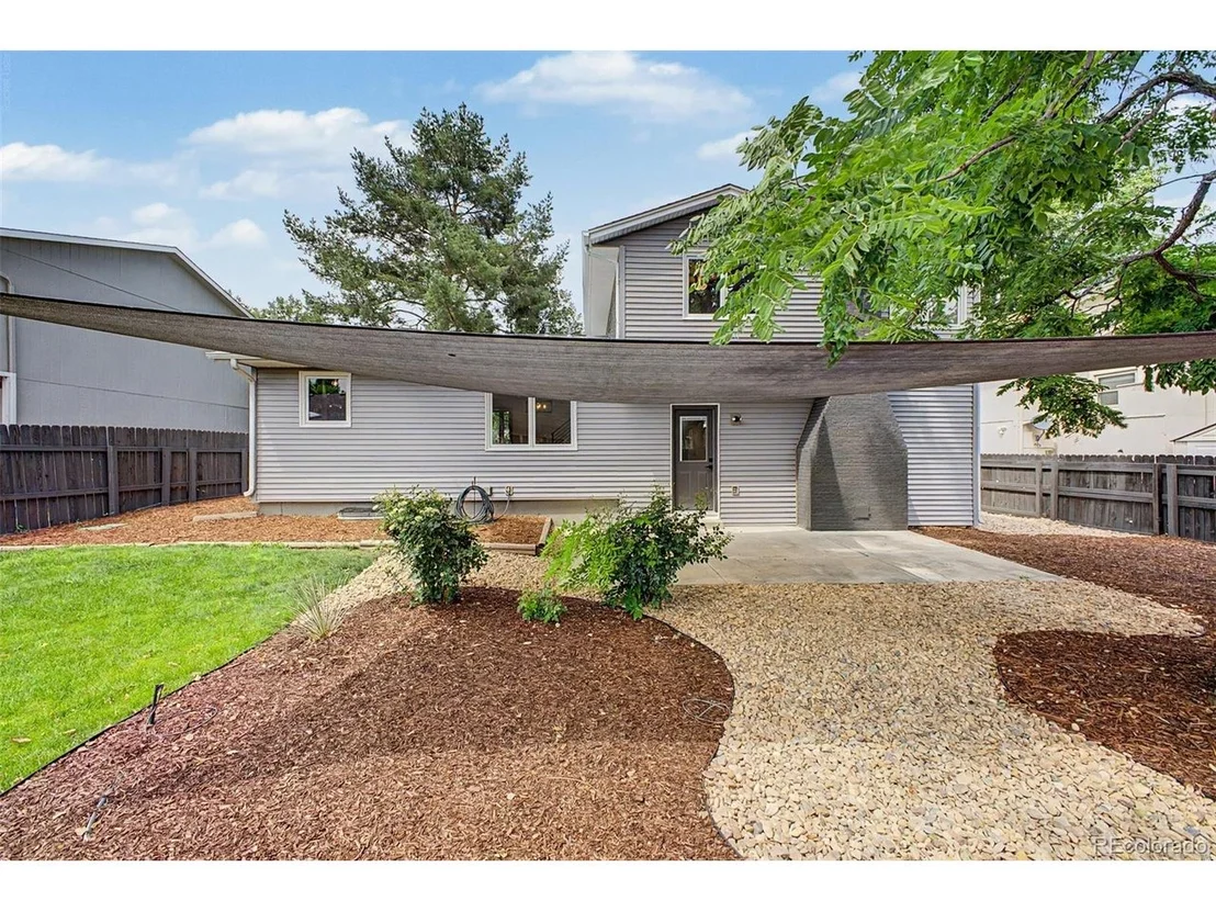 Photo of 2823 Humboldt Cir