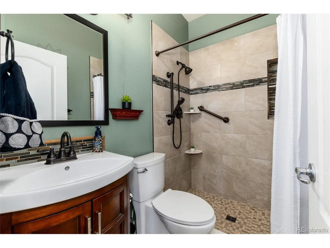 Photo of 4628 Meadowlark Dr