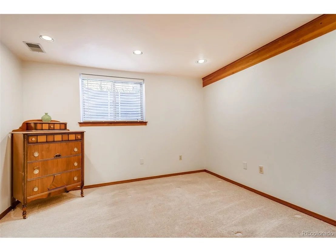 Photo of 11136 Seton Pl