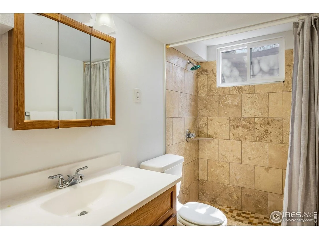 Photo of 1275 Berea Dr