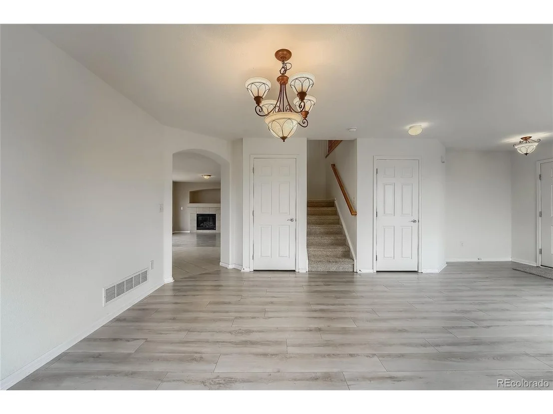 Photo of 2073 Mountain Iris Dr