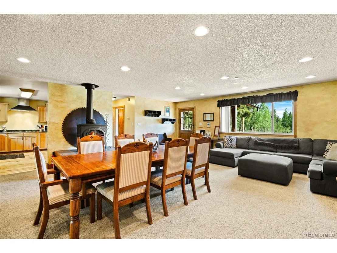 Photo of 163 Meadow View Ln