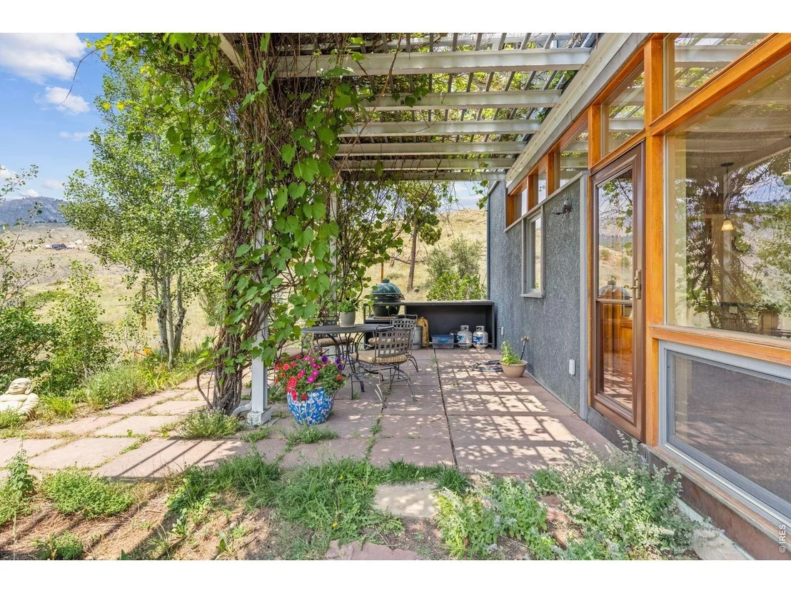 Photo of 5695 Sunshine Canyon Dr