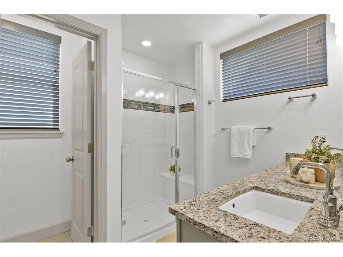 Photo of 5738 Urban Ctr
