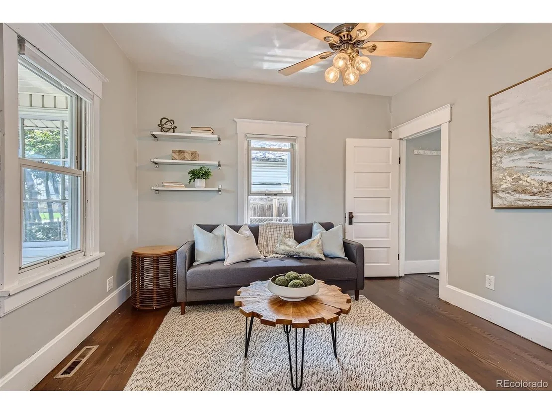 Photo of 2811 W 4th Ave