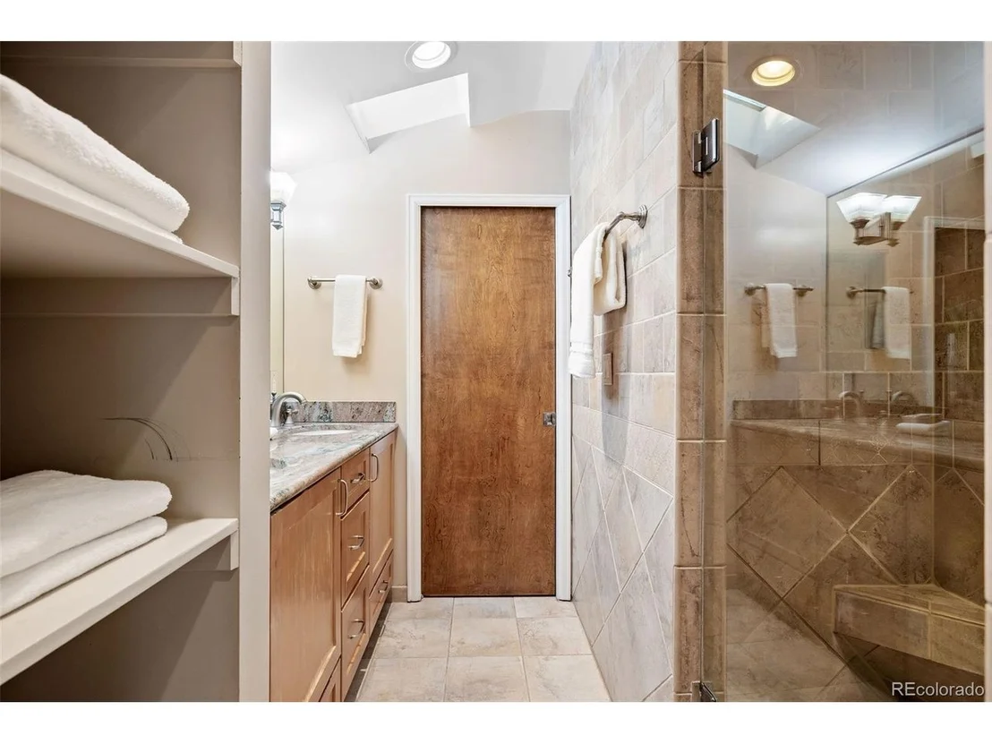 Photo of 333 Jersey St