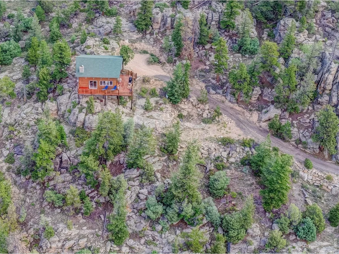 Photo of 301 Pine Tree Dr