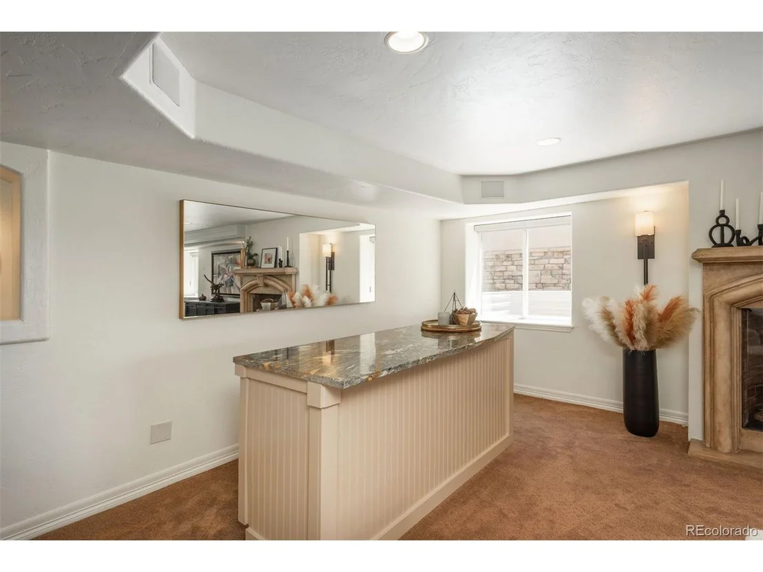 Photo of 1339 Castlepoint Cir