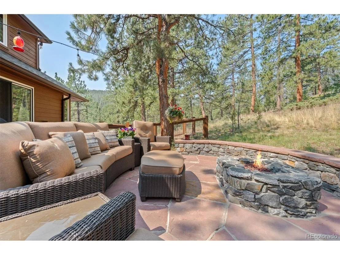 Photo of 28781 Shadow Mountain Dr