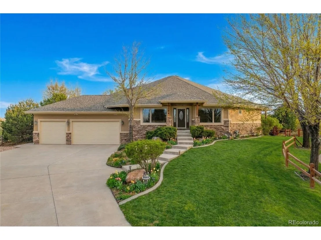 Photo of 7204 Vallevue Dr