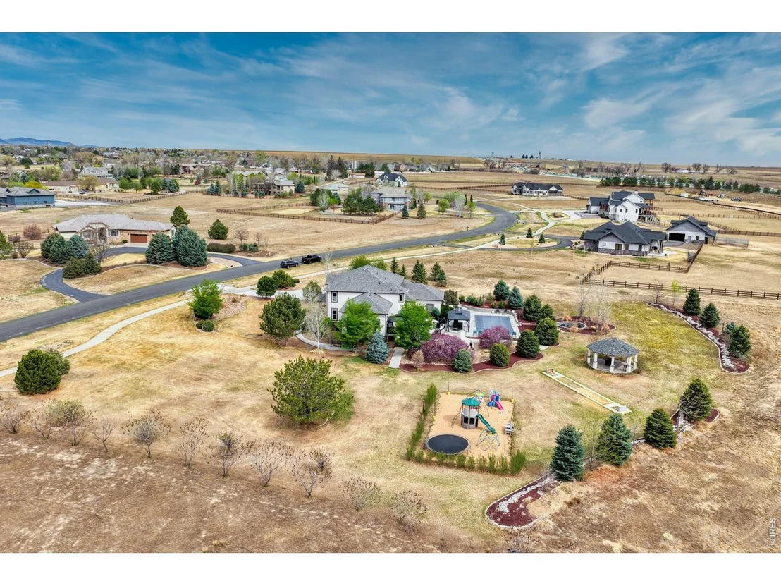 Photo of 3938 Vale View Ln