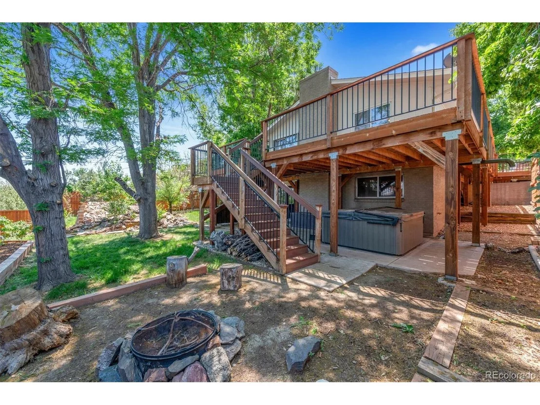 Photo of 9469 Grandview Ave