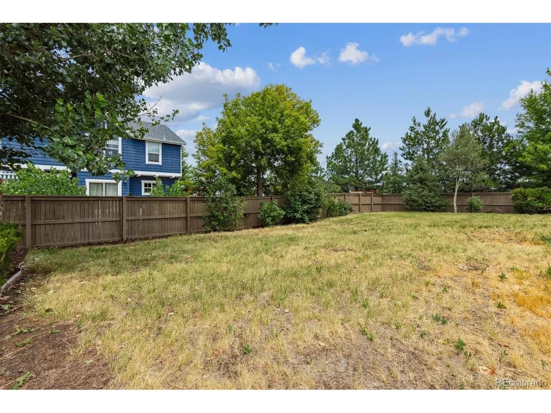 Photo of 6945 Winthrop Cir