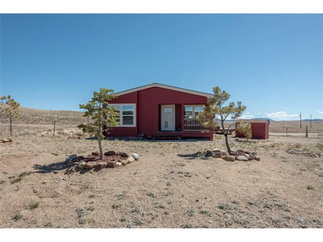 Photo of 261 Bridle Path