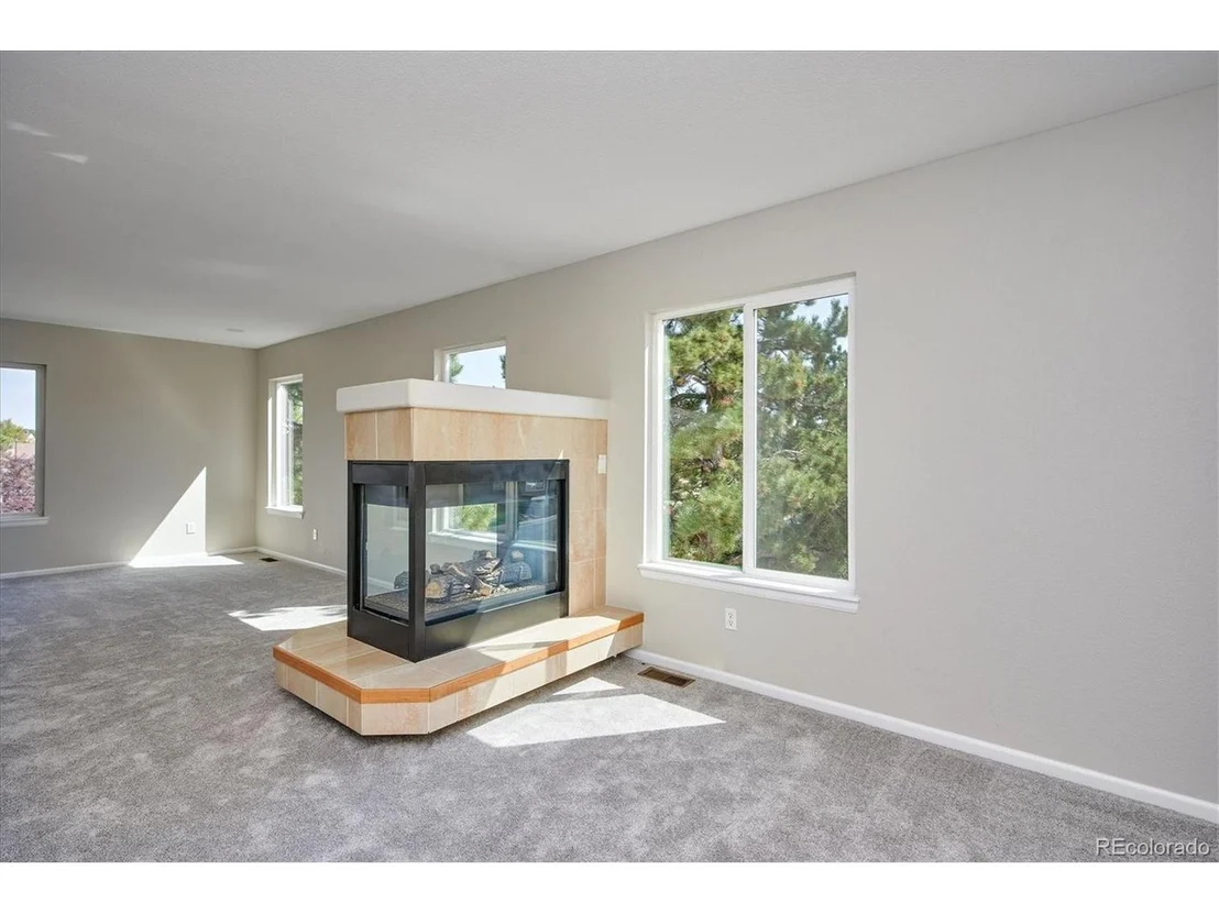 Photo of 4581 Melbourne Way