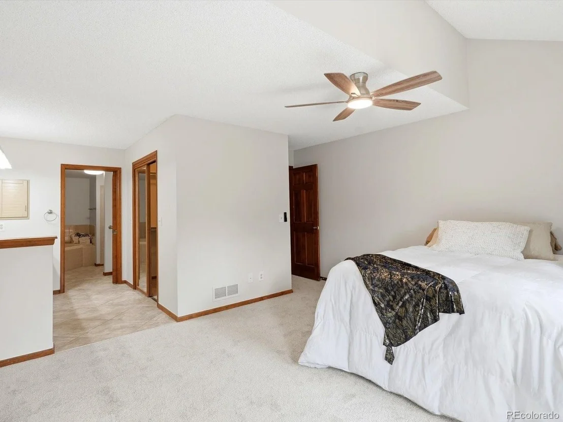 Photo of Unit C at 16082 Deer Ridge Dr