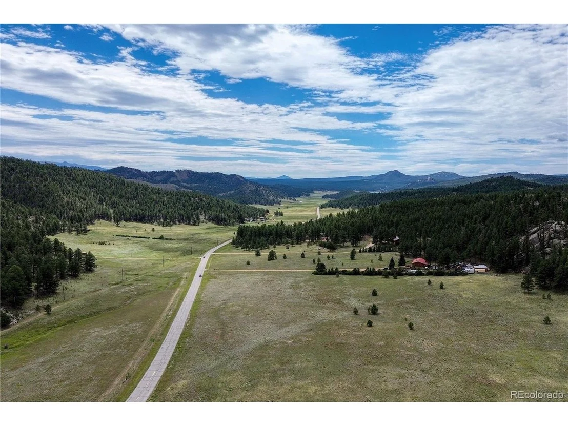 Photo of 38391 County Road 77