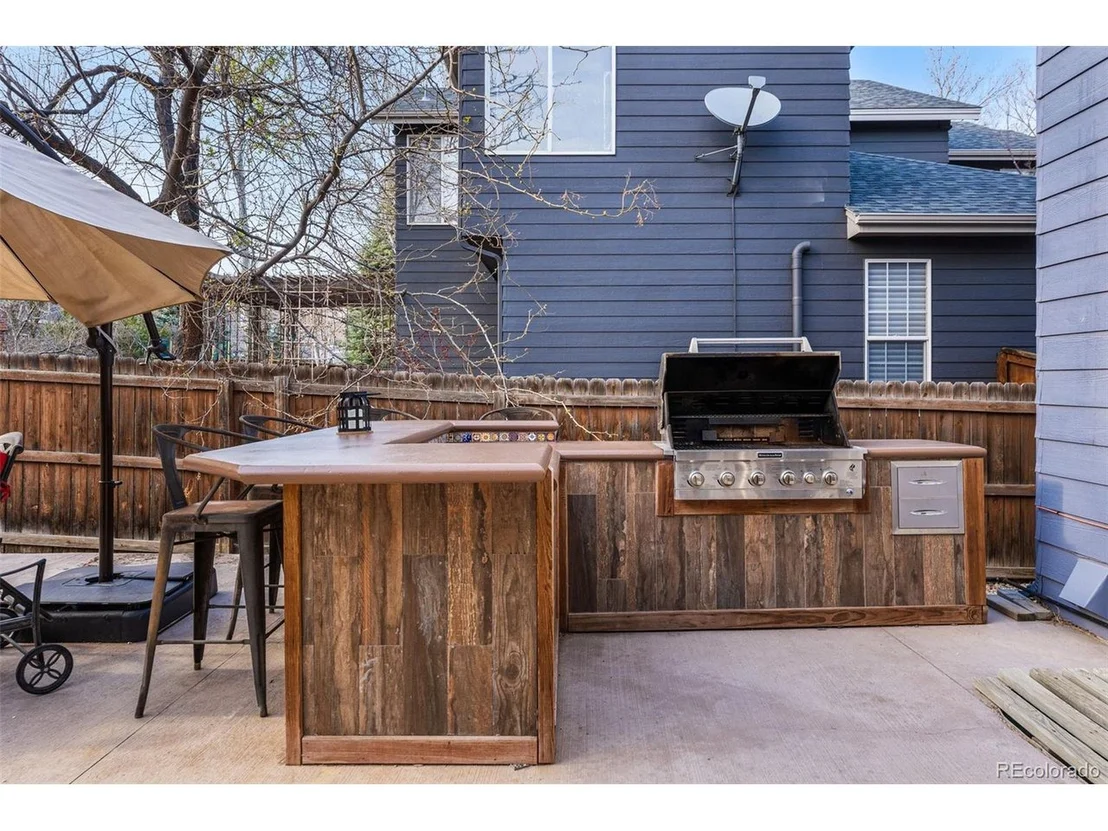 Photo of 321 Driftwood Cir