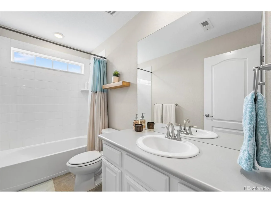 Photo of 2679 Leafdale Cir