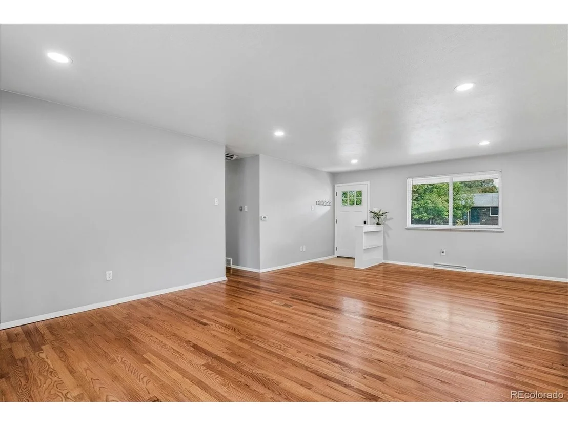 Photo of 375 Empire St