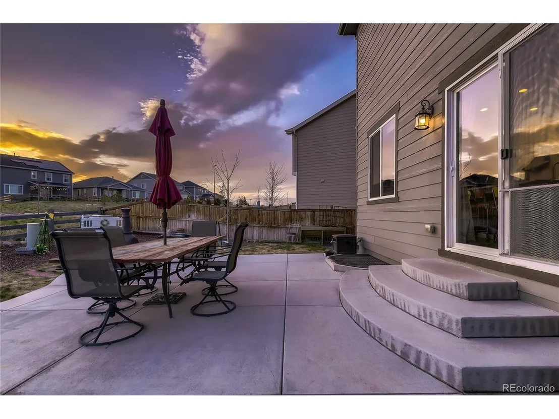 Photo of 1072 Mcmurdo Cir