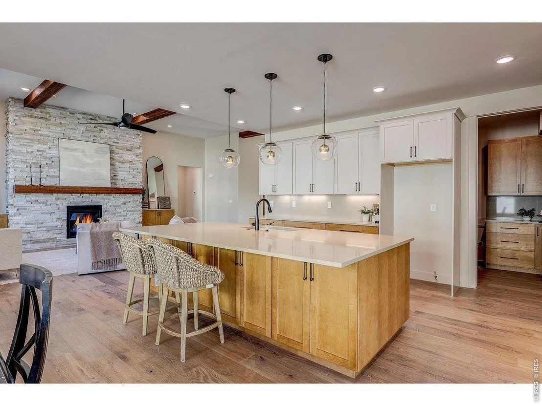Photo of 1298 Burt Ave
