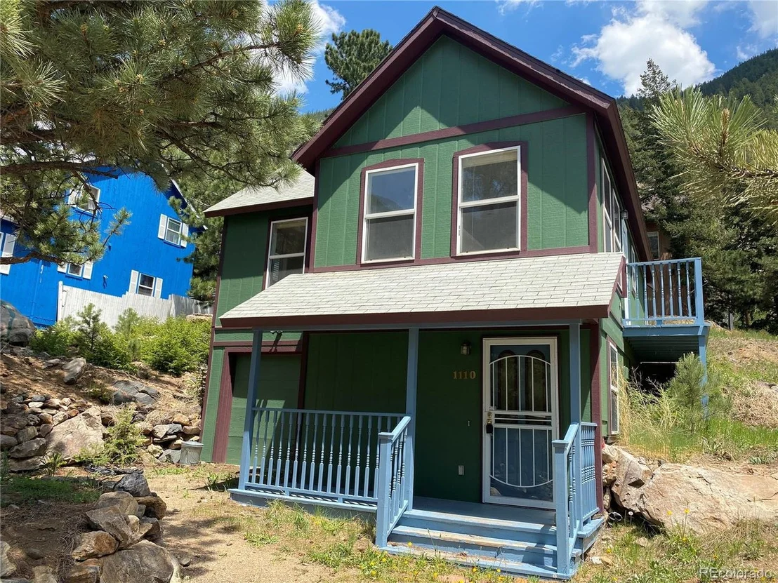 Photo of 1110 Main St