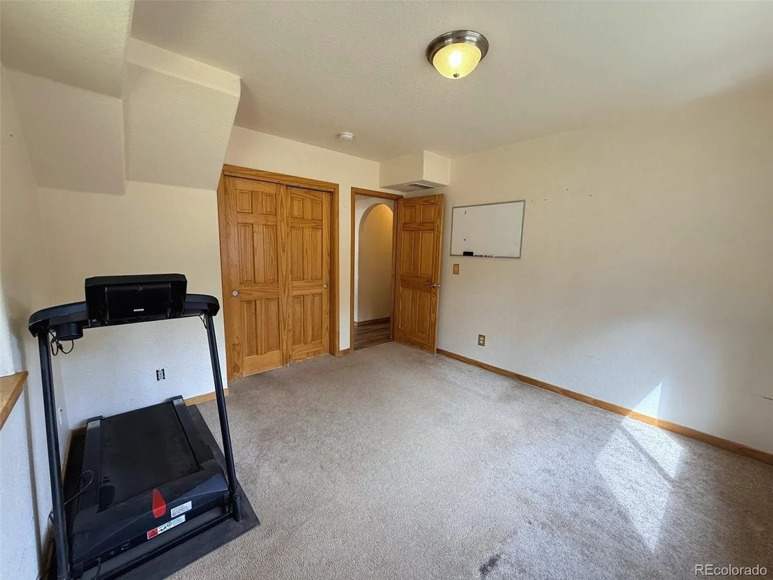 Photo of 227 Ouray Rd