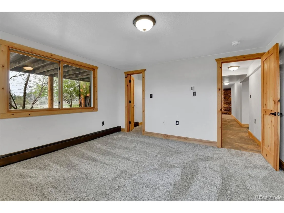 Photo of 12391 Evergreen Trl