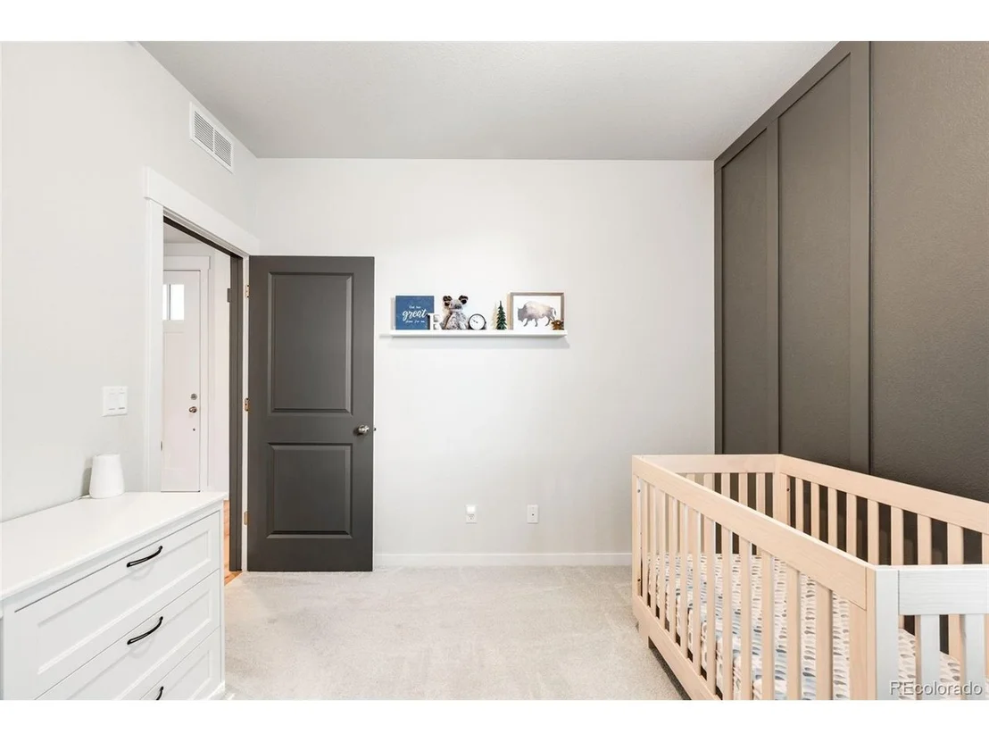 Photo of 353 Mount Rainier St