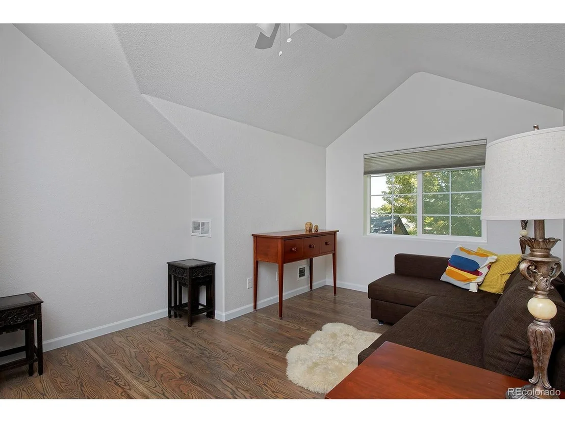 Photo of 11139 Bryant