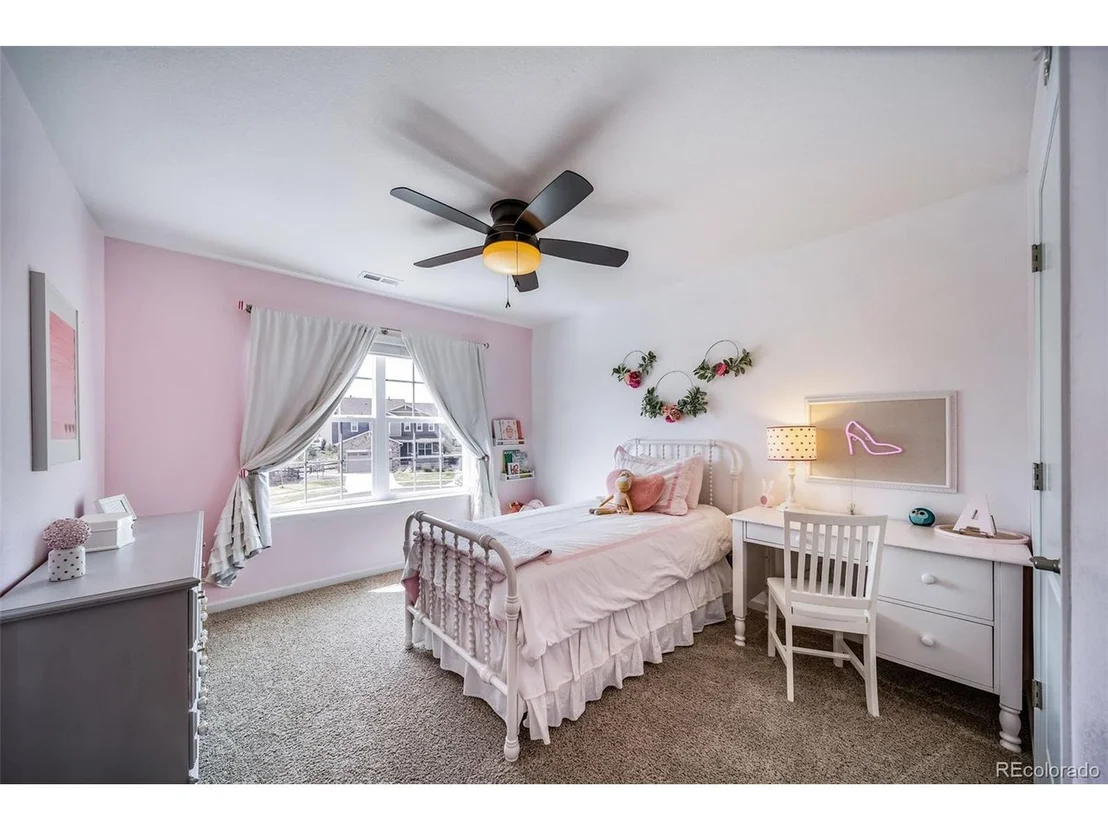 Photo of 23879 E Narrowleaf Pl
