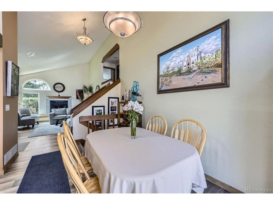 Photo of 9724 Iris St