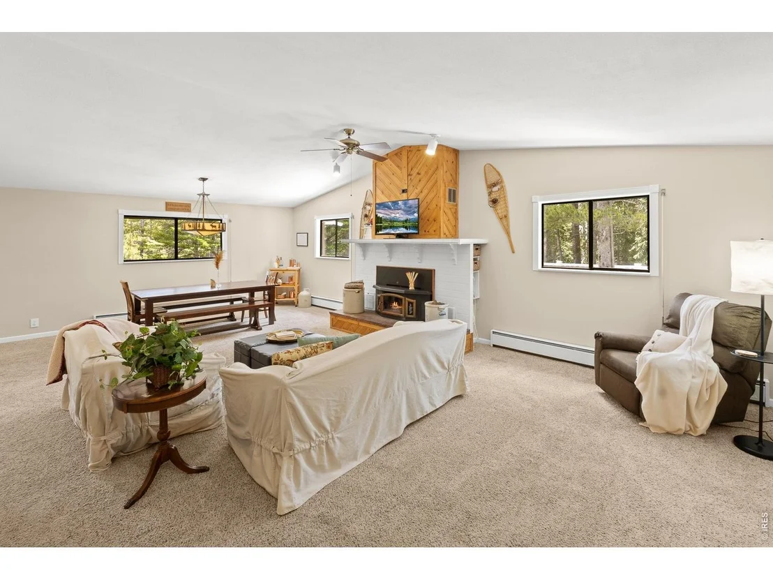Photo of 218 Brook Dr