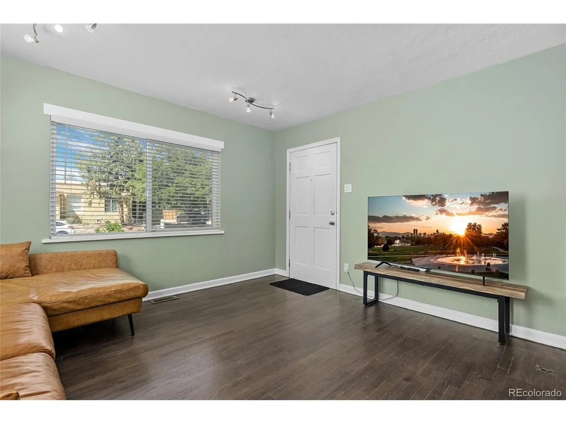 Photo of 1010 Irving St