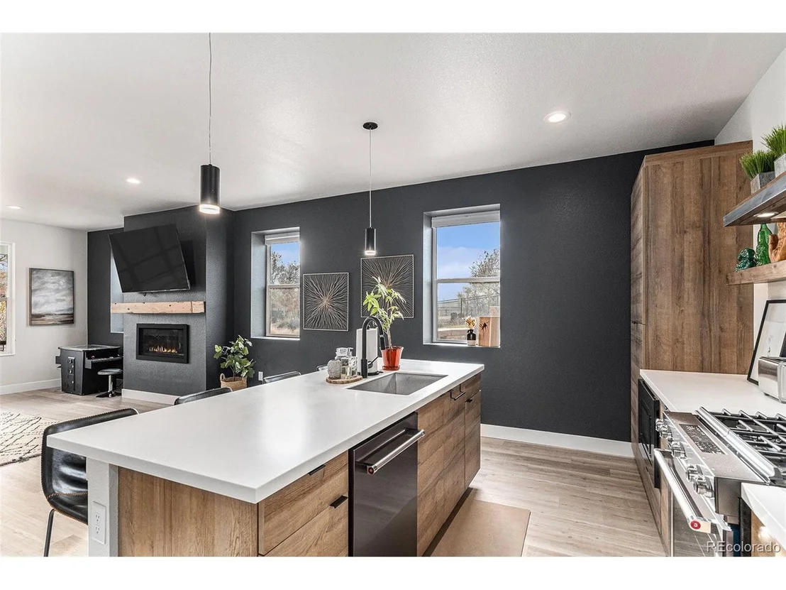 Photo of 3580 W 62nd Pl