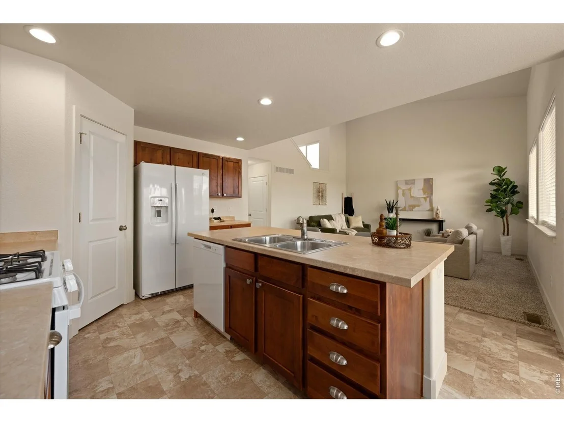 Photo of 819 Forest Canyon Rd