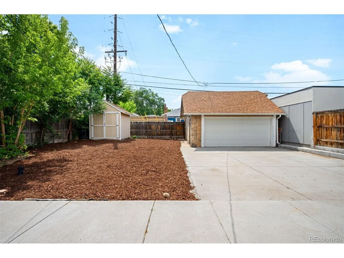 Photo of 1531 Lowell Blvd