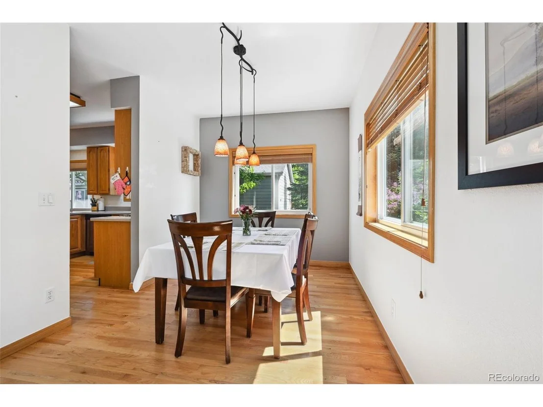 Photo of 3256 Wright Ave