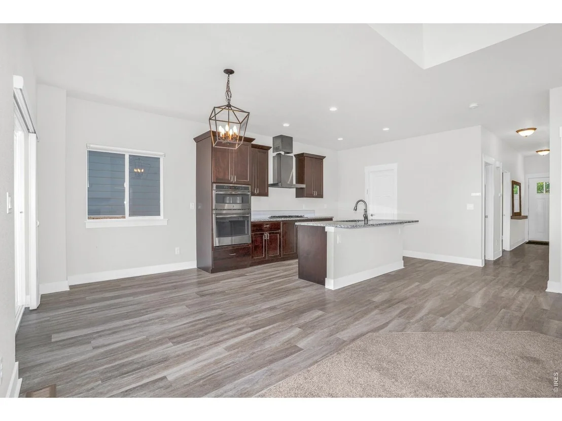 Photo of 1279 Baker Pass St