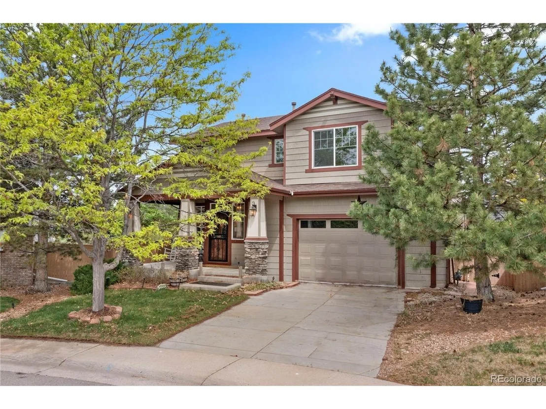 Photo of 10672 Riverbrook Cir