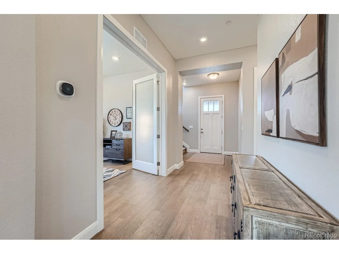 Photo of 215 S 1st Ave
